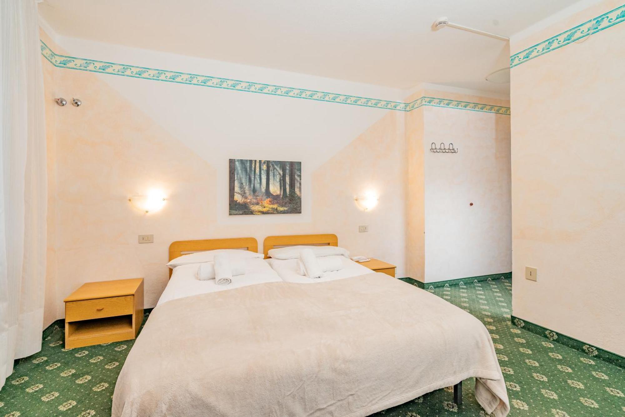 Hotel Europa モルヴェーノ エクステリア 写真