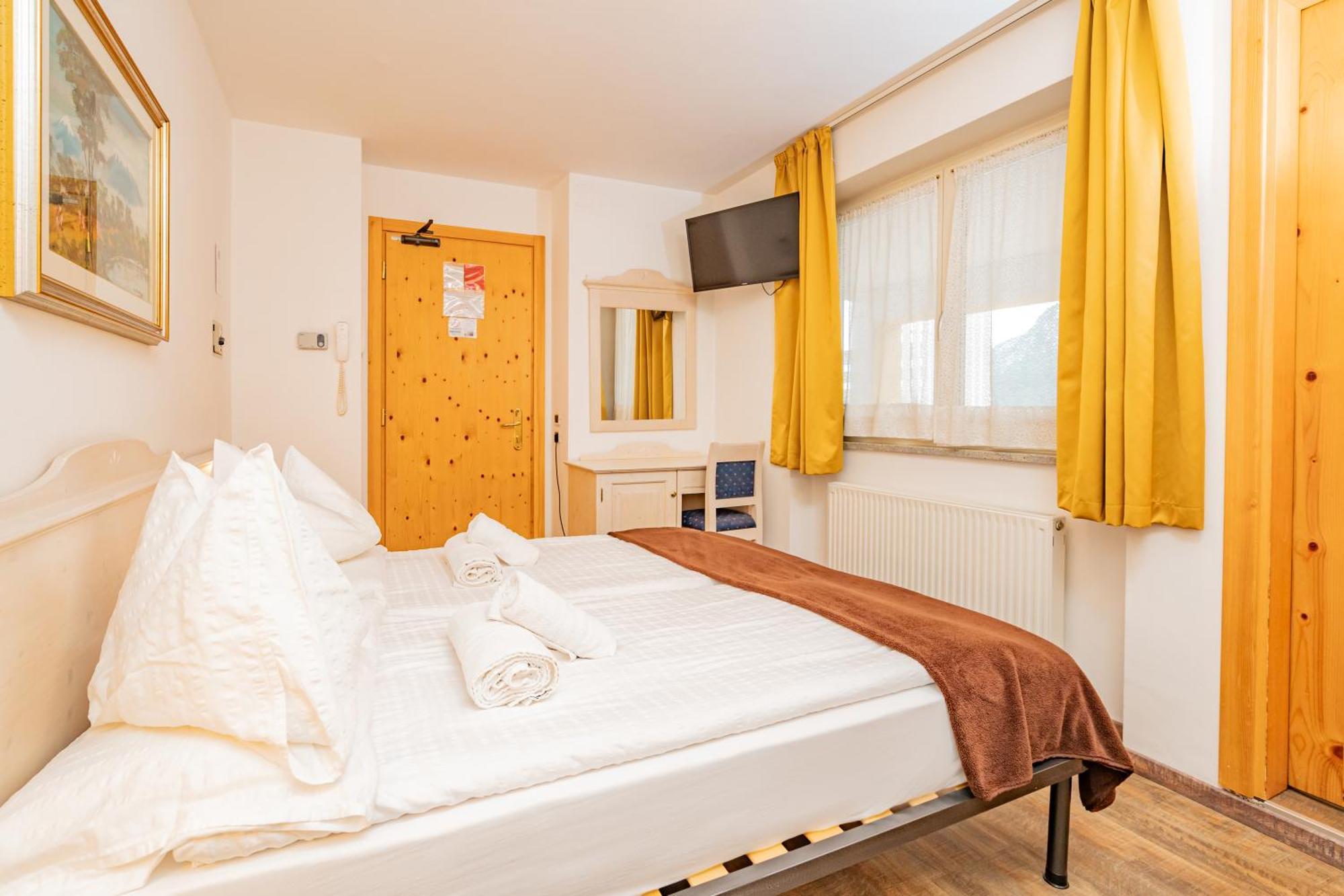 Hotel Europa モルヴェーノ エクステリア 写真