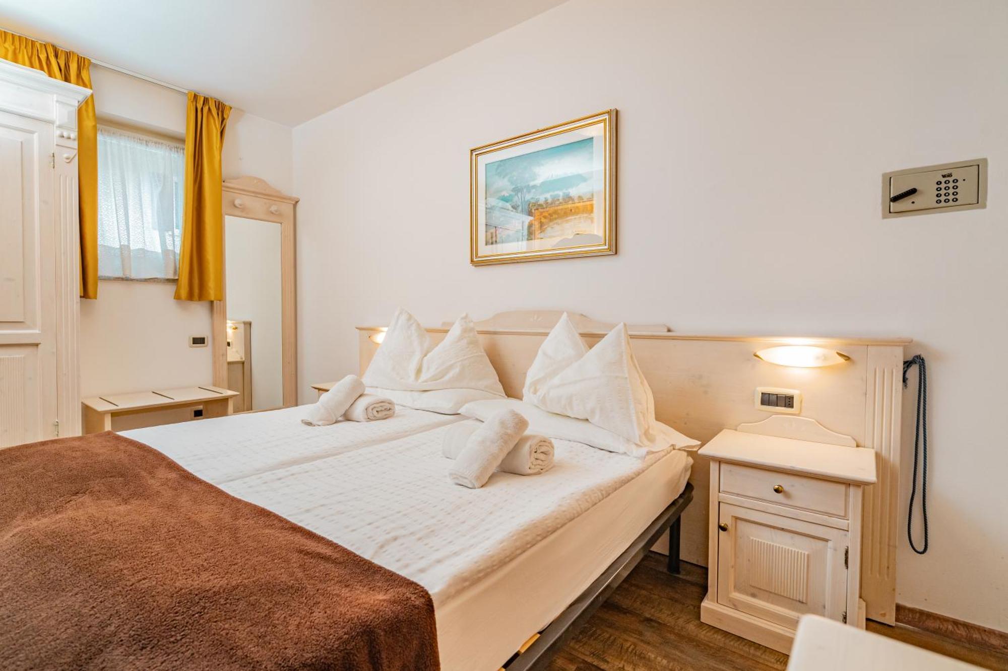 Hotel Europa モルヴェーノ エクステリア 写真