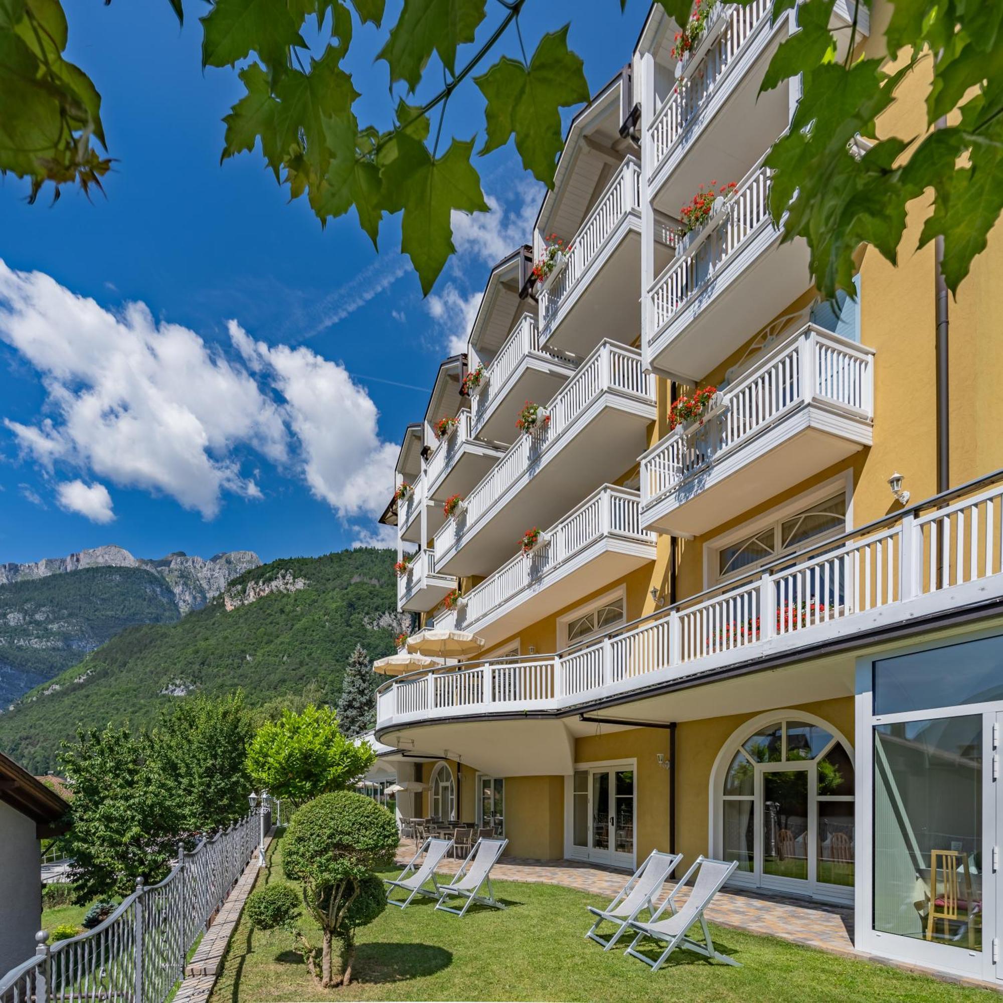 Hotel Europa モルヴェーノ エクステリア 写真